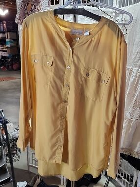 Chicos  Lightweight Citron Yellow Button-Front Blouse